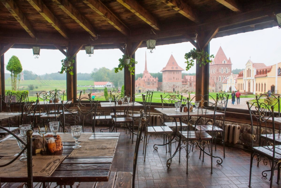 Белорусская национальная кухня в Суле 2.jpg