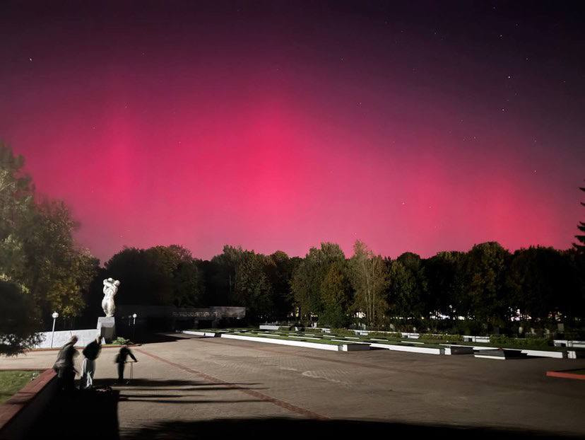 Слуцк северное сияние.jpg