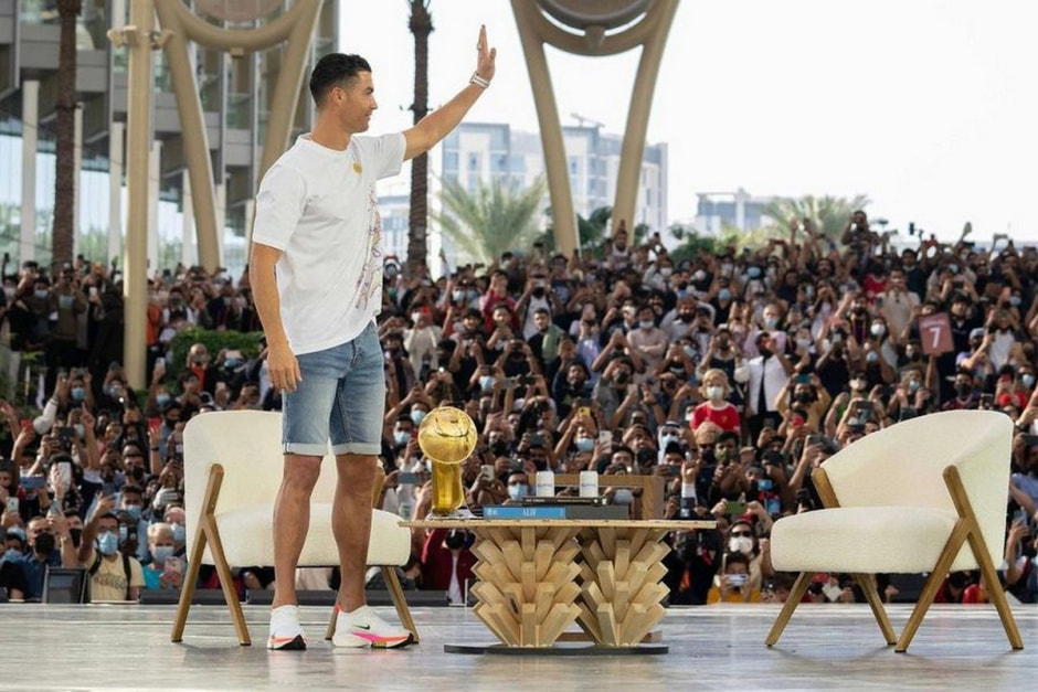 Бизнесы Криштиану Роналду 1.jpg