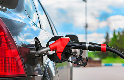 “Белнефтехим” повысит цены на бензин 28 марта. И это не последнее подорожание