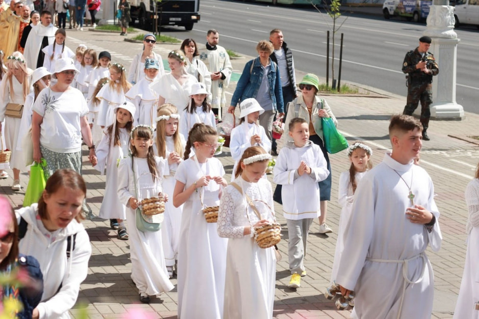 Працэсія божага цела 1.jpg