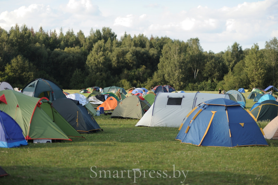 палаточный лагерь.jpg палаточный лагерь.jpg