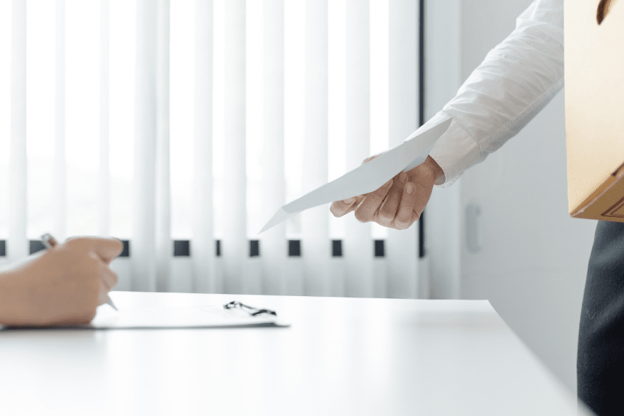 Зарплата в конверте.png