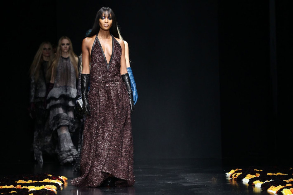 Вспоминаем, где мелькали наряды от Роберто Кавалли (4).jpg