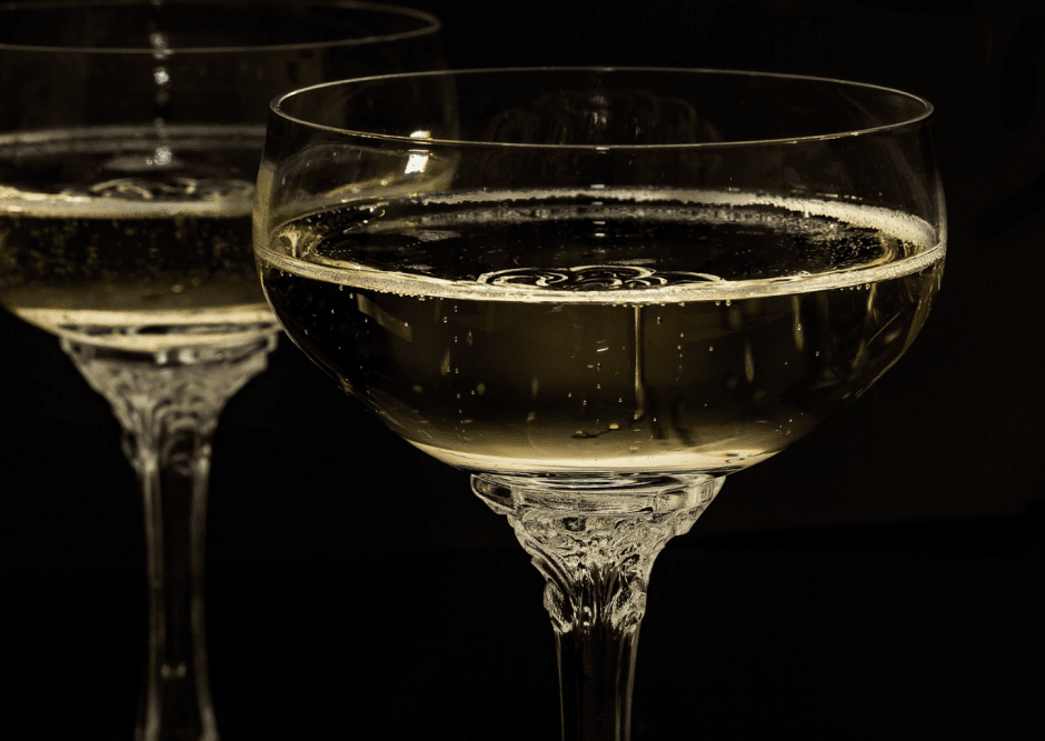 Дорогое шампанское 9.png