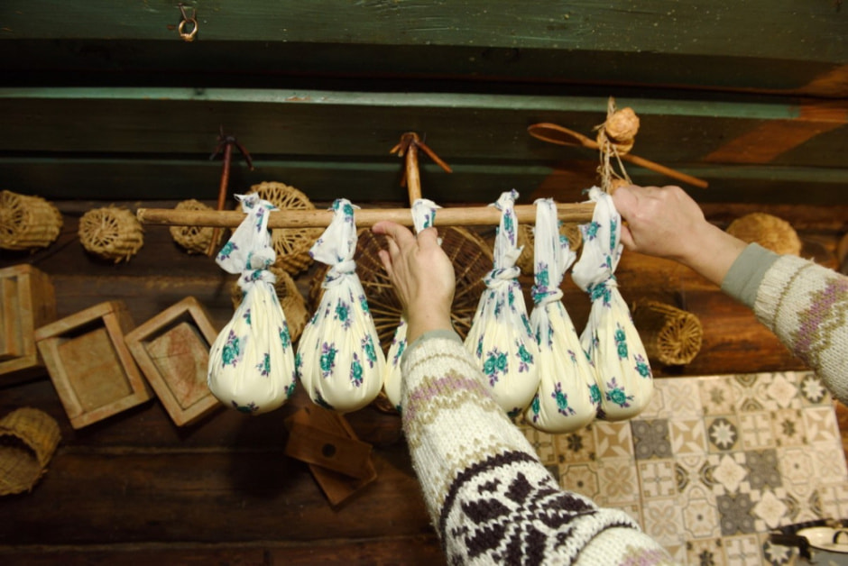 Семья восстановила старые рецепты сыров 11.jpg