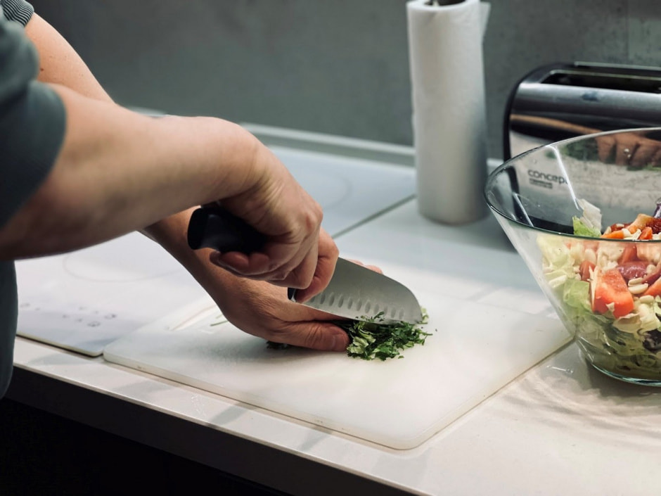 Мужчины готовят Зенькович и Петров 6.jpg