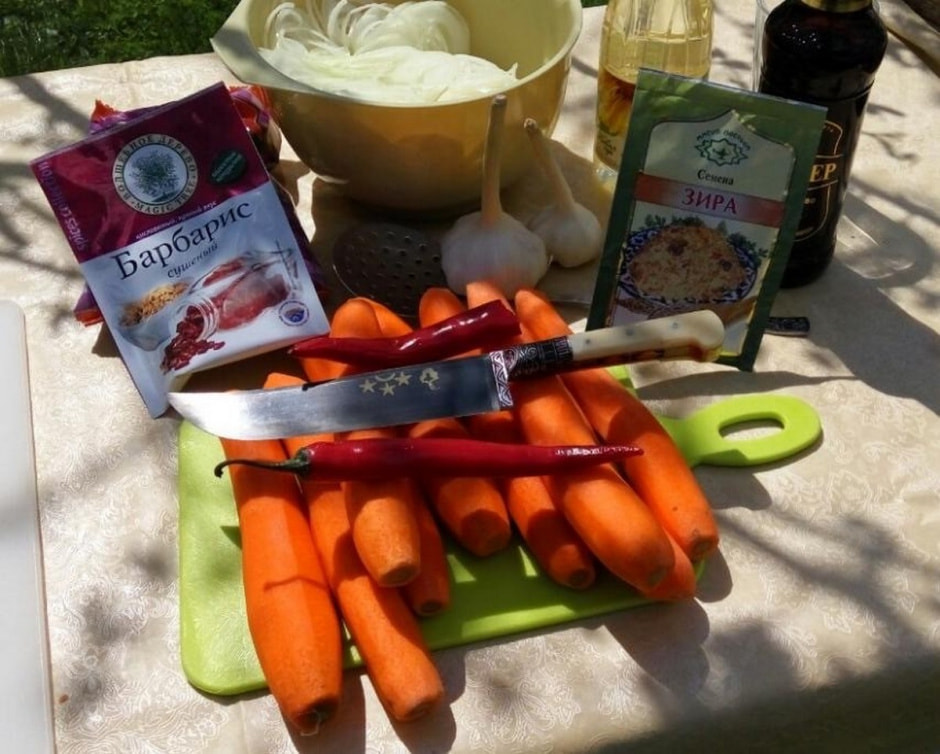 Мужчины готовят Зенькович и Петров 15.jpg