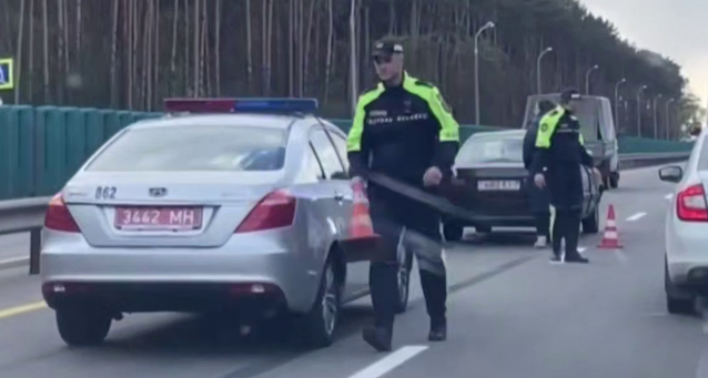 Тройное ДТП на минской кольцевой: водитель "Audi" не соблюла дистанцию