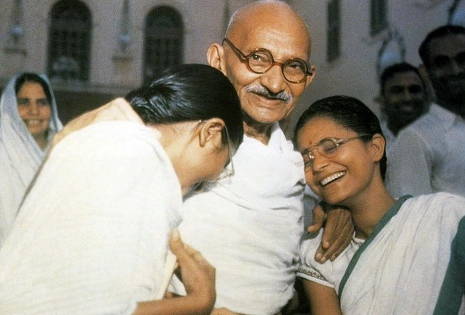 ганди 3.jpg