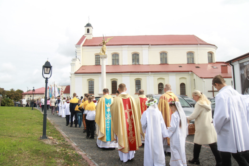 Працэсія другі дзень.jpg