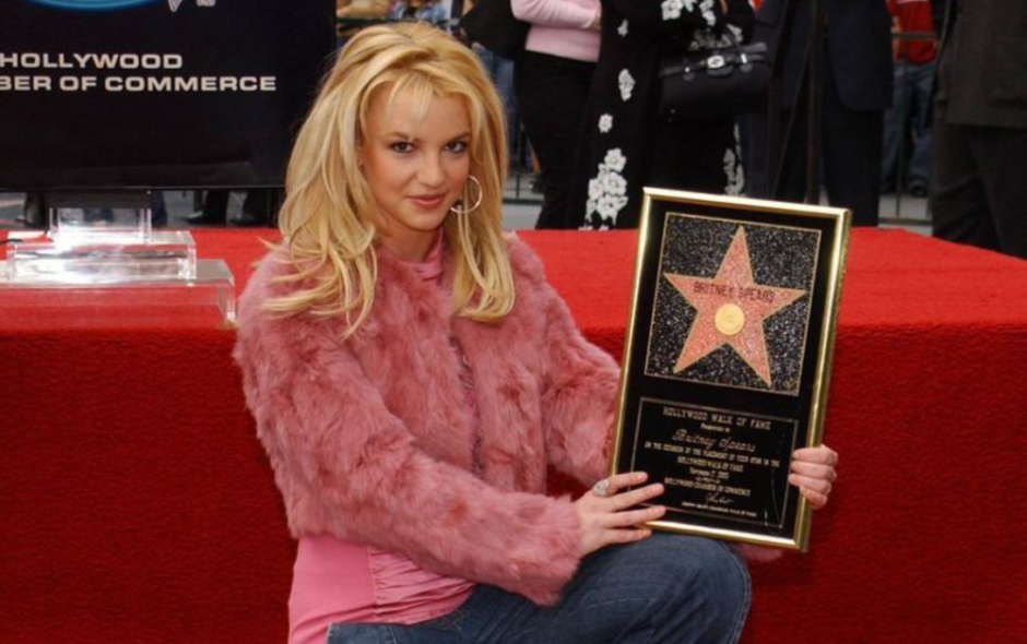 бритни-звезда.png