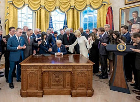 “Все смотрят в рот”: Лукашенко – о команде Трампа