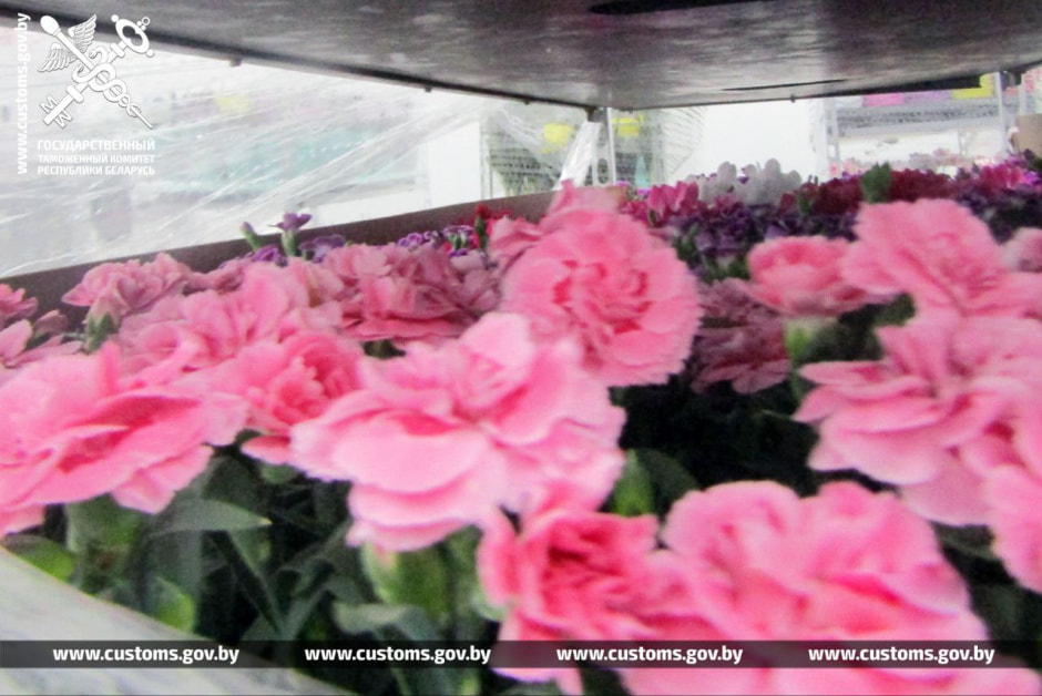 фура с цветами3.jpg