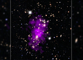 Космическое "шампанское": астрономы встретили Новый год эффектным столкновением галактик