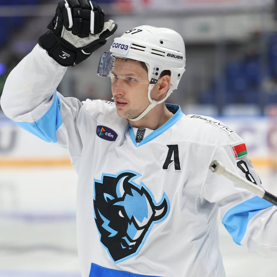 Динамо обыграло.jpg Динамо обыграло.jpg