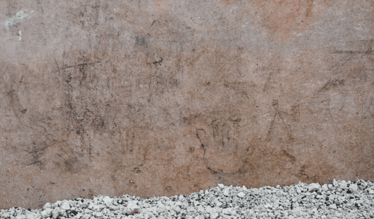 В Помпеях обнаружили детские рисунки гладиаторов (1).PNG