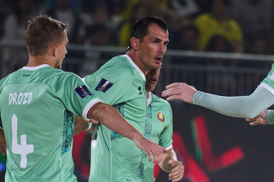 Пляжный футбол 3.jpg