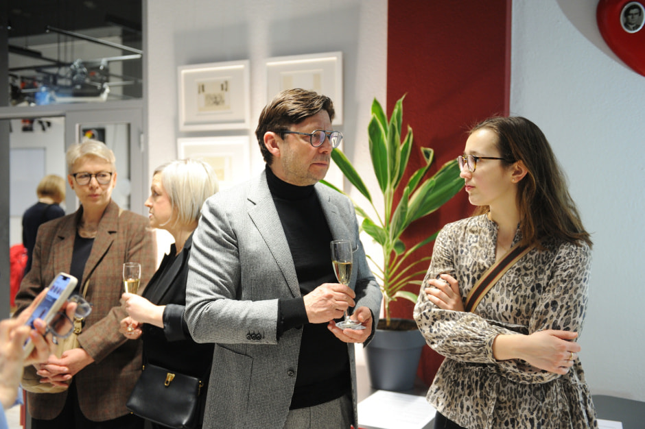 жесткая ирония Константина Селиханова18.JPG