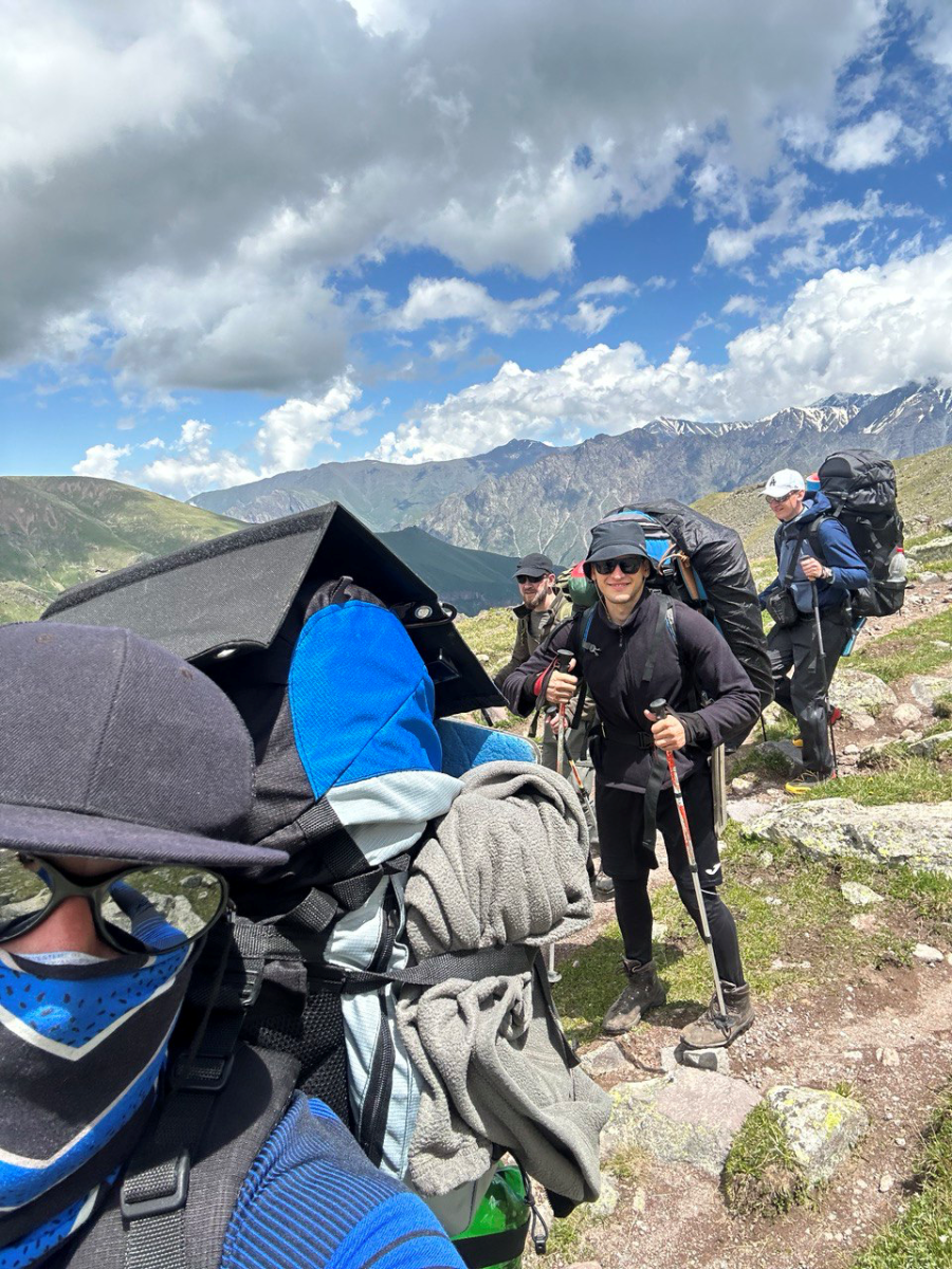 Альпинист Артем Ценцевицкий 7.png