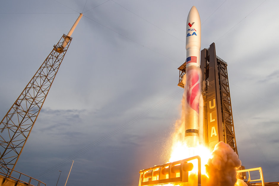 Запуск лунного мемориала