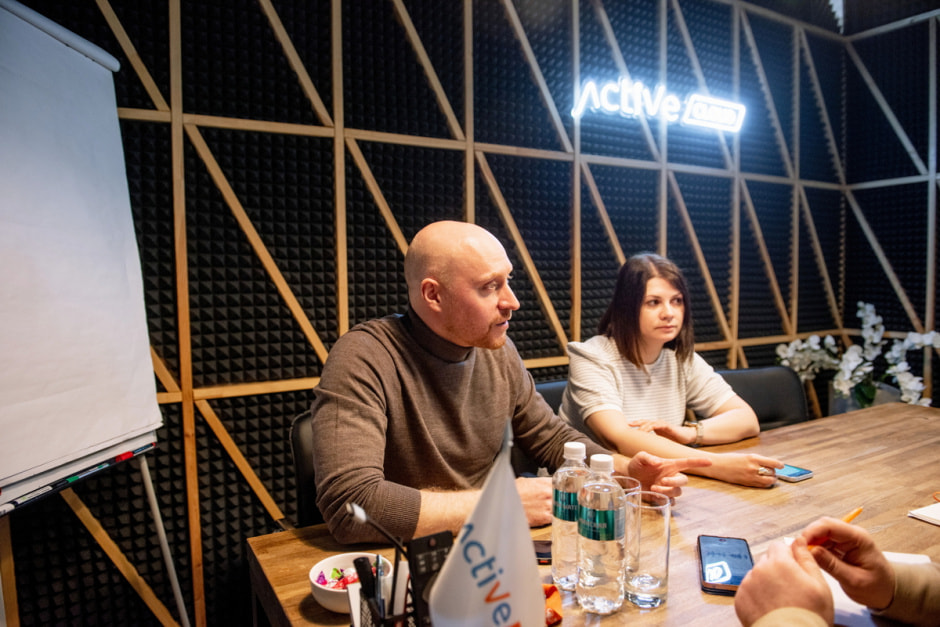 Антон Артамонов-2.jpg