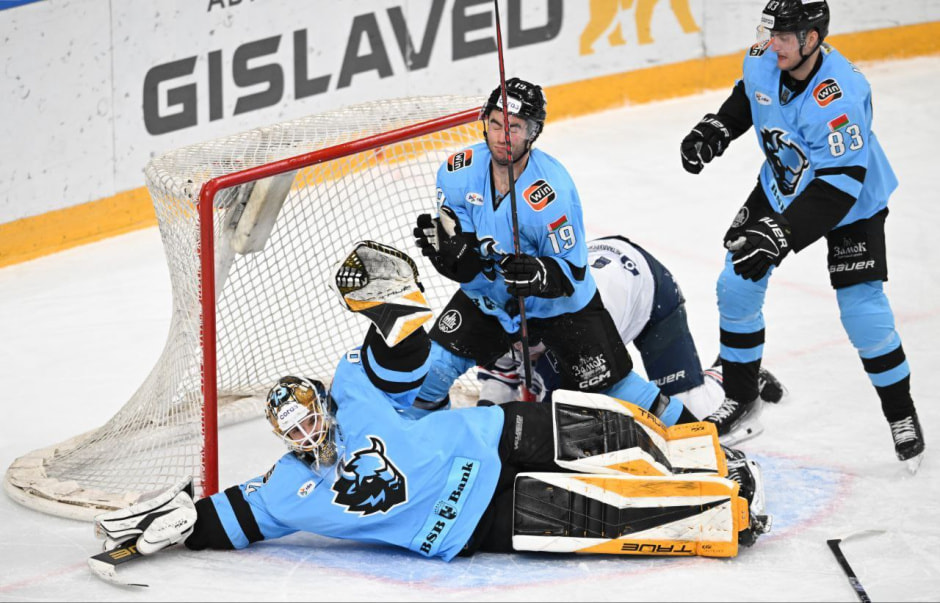 хоккей (3).jpg хоккей (3).jpg