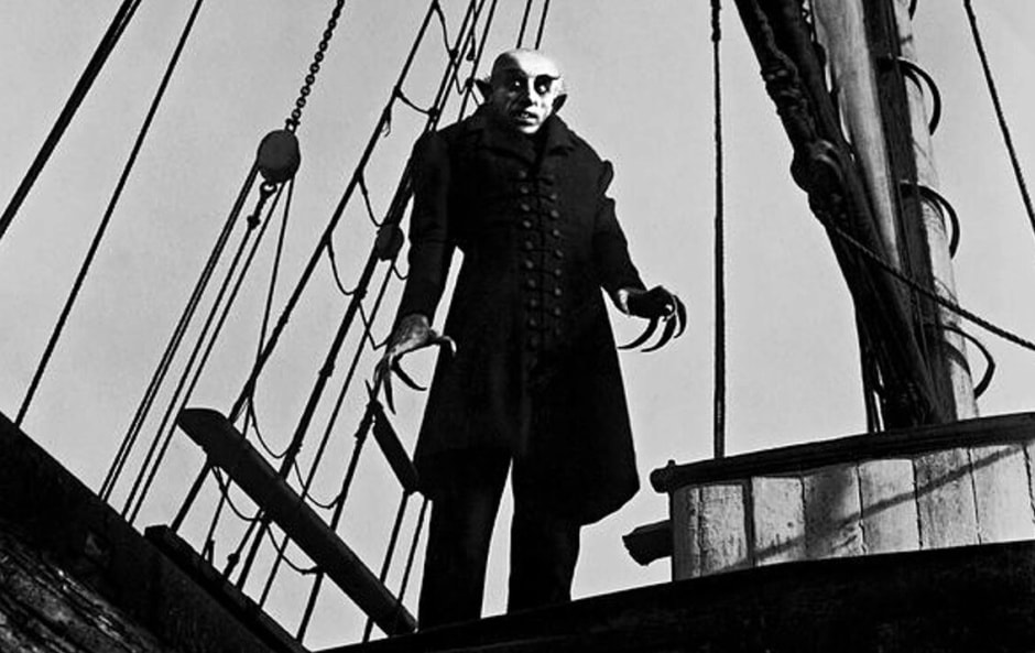 вампиры-черно-белый кадр