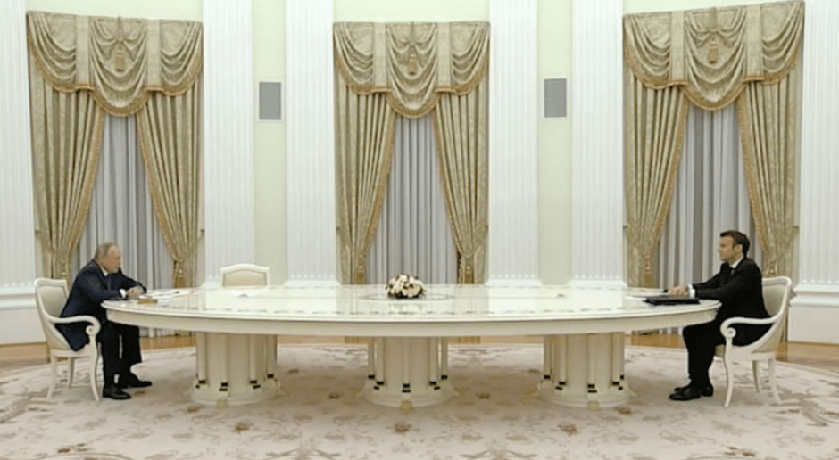 путин и макрон.png путин и макрон.png