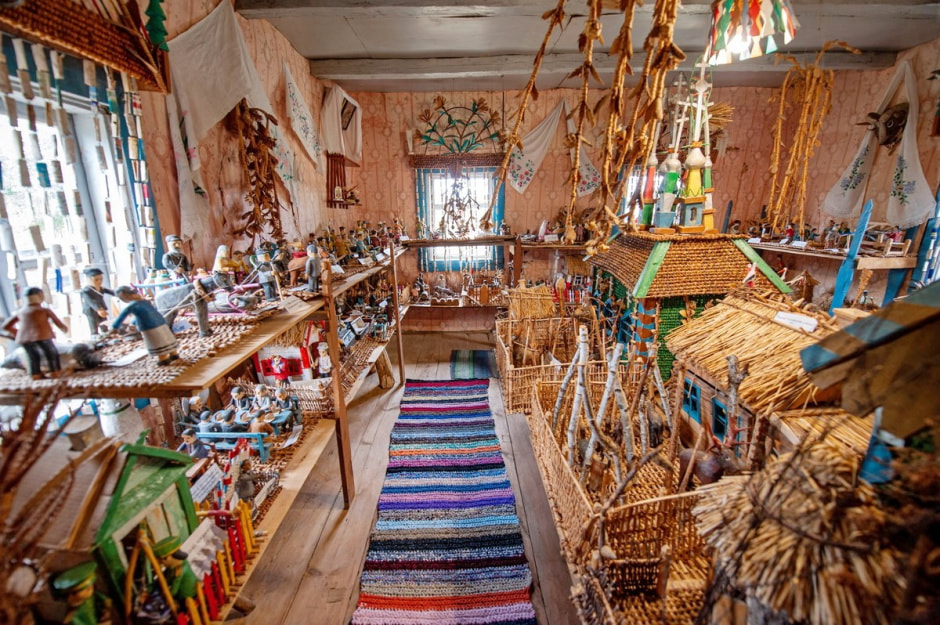 Музей Николая Тарасюка и его деревянный народ 14.jpg