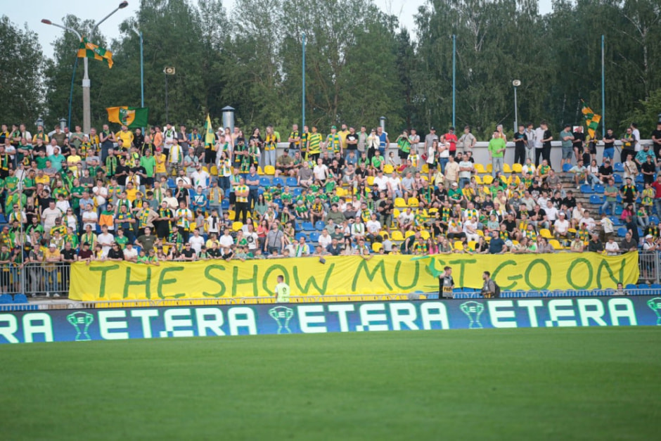 футбол.jpg футбол.jpg