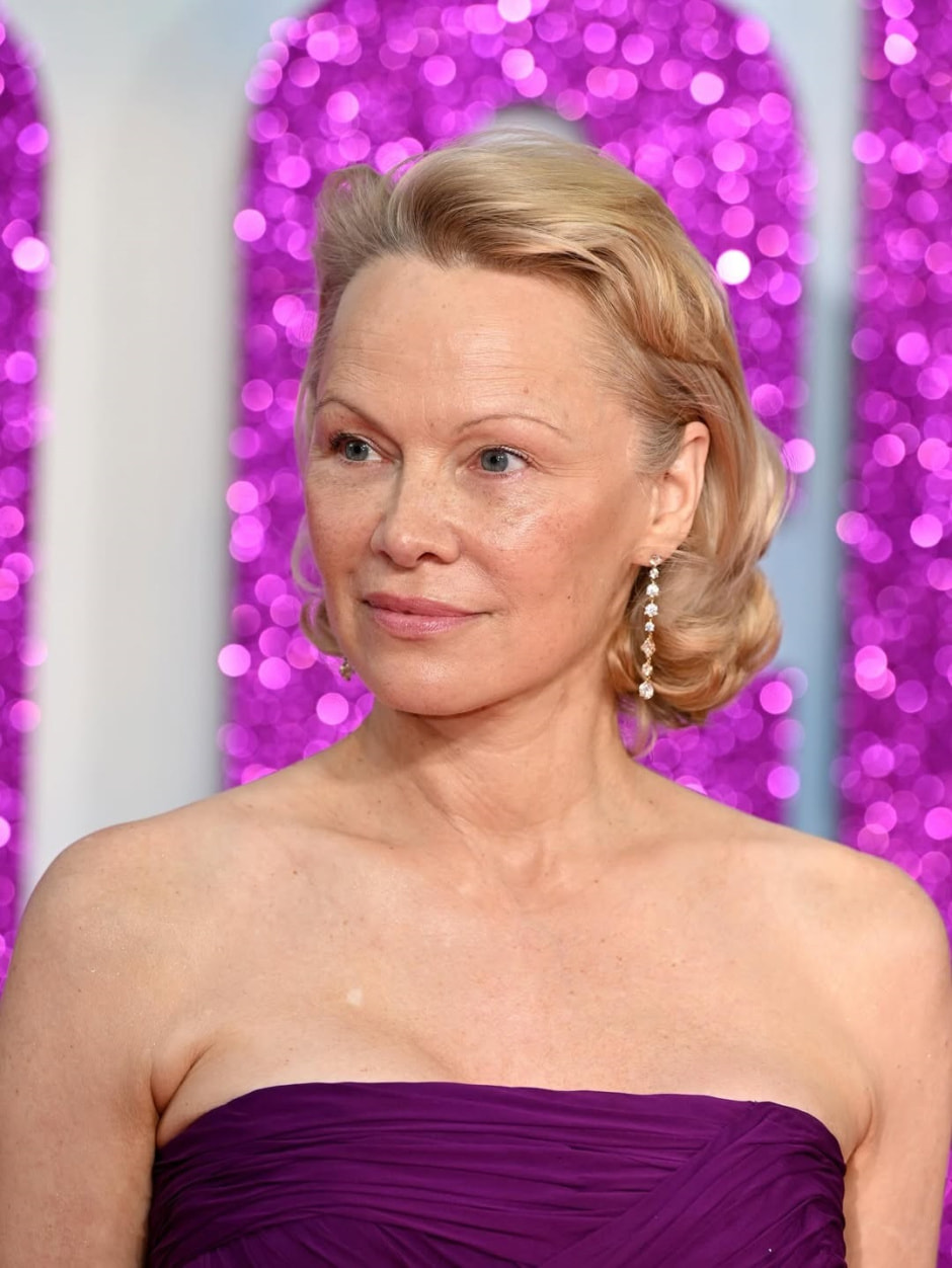 Памела Андерсон