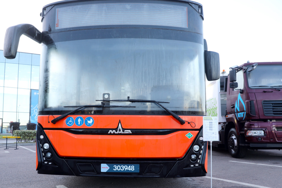 МАЗ автобус.JPG