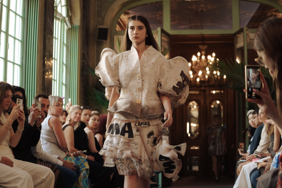 Хрустальный мост Шагала.jpg