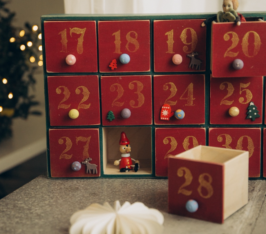 адвент-ящички