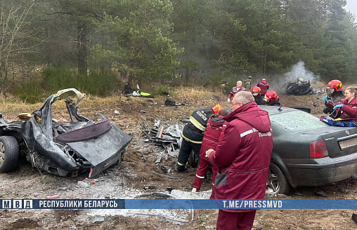 Авто разорвало пополам: четыре человека погибли на Гродненщине в ДТП