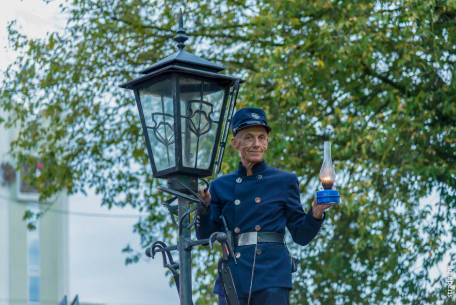 Фонарщик Брест.jpg