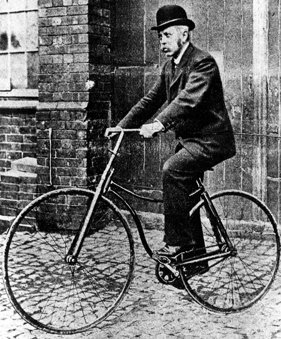 Джон Старли и ровер.jpeg