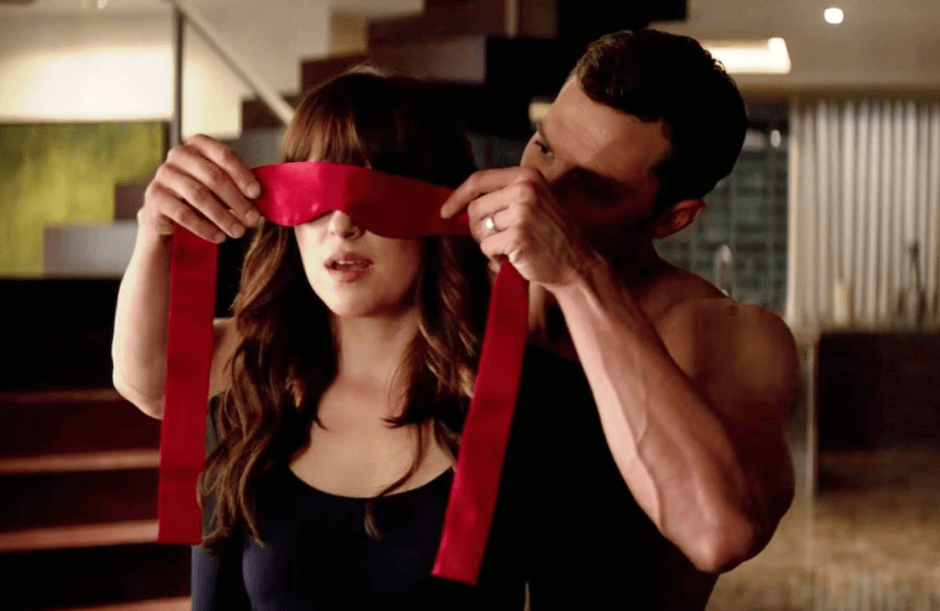 Кадр из фильма Пятьдесят оттенков свободы.png