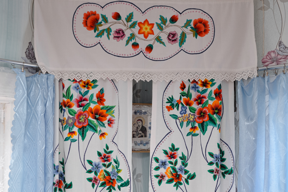 Бабушкин дом в Александровке 4.png