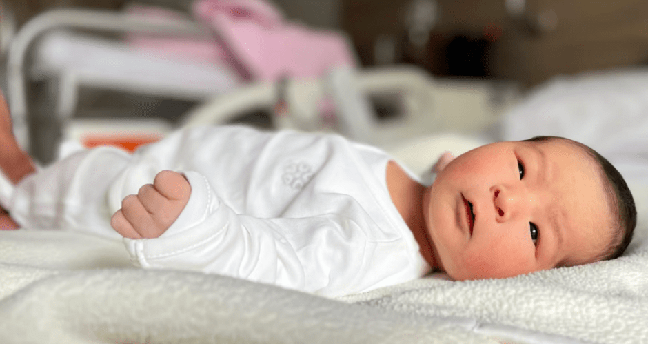 Ребенок по новой технологии.png