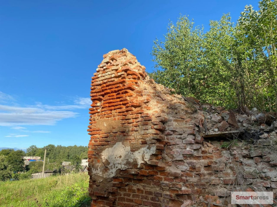 смоляны костел5