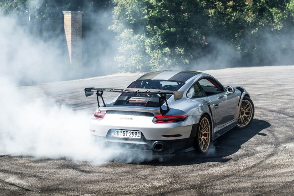 Porsche 911