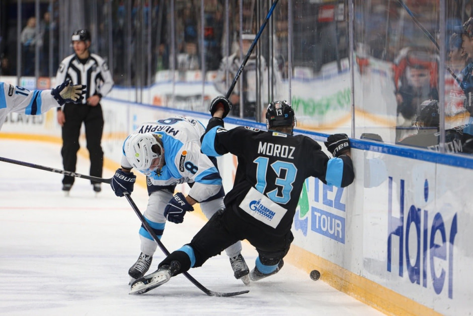 Вадим Мороз ХК Динамо 9.jpg