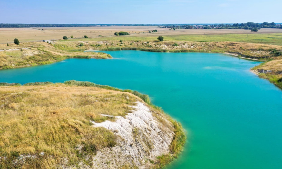 Меловой карьер в Березовском районе.jpg