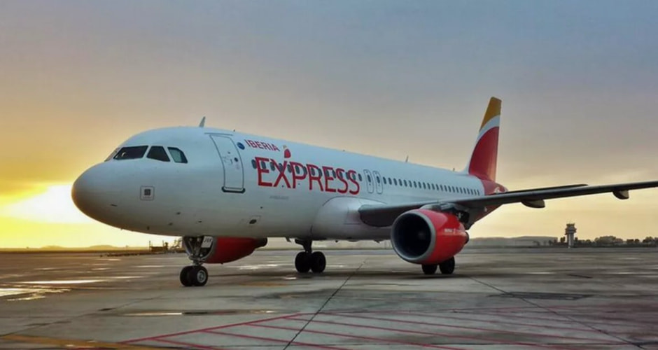 самолет испания .jpg