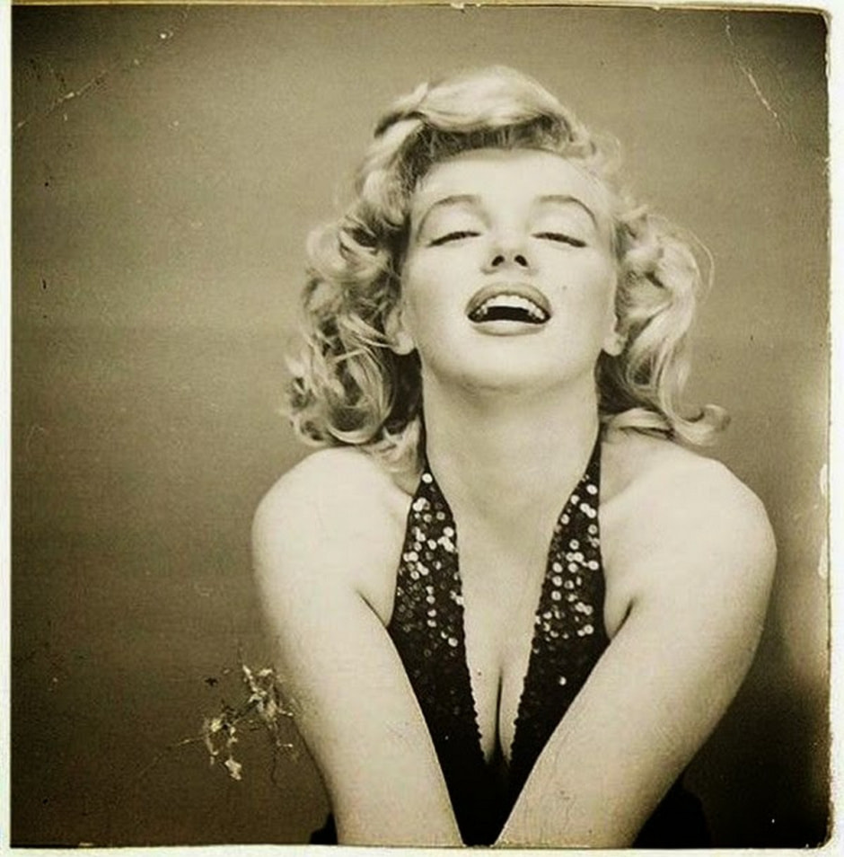1-Мэрилин Монро на фото Ричарда Аведона (1957 год).jpg