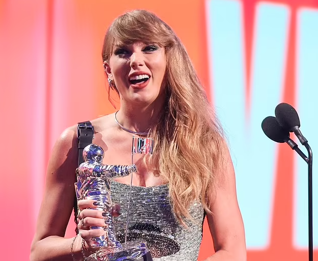 Тейлор Свифт опередила Бейонсе по количеству наград MTV VMA.png