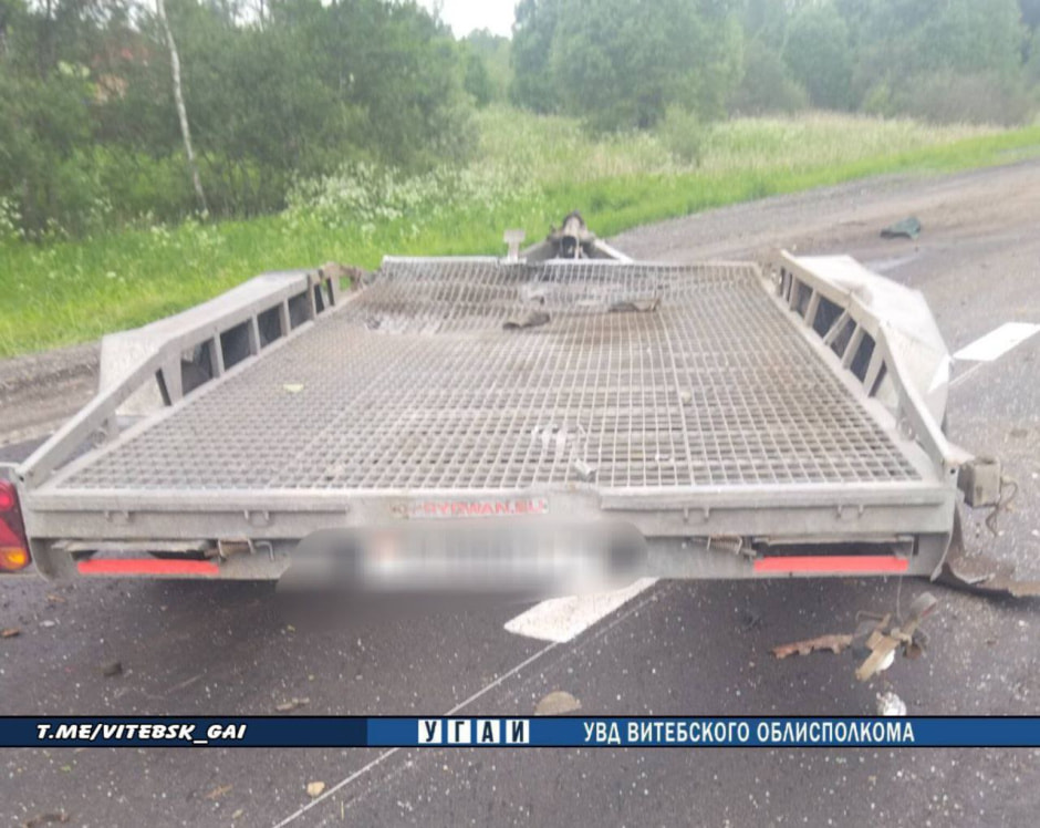 прицеп, дтп.jpg