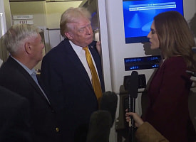 Трамп заявил, что не верит в атаку беспилотников на резиденцию Путина